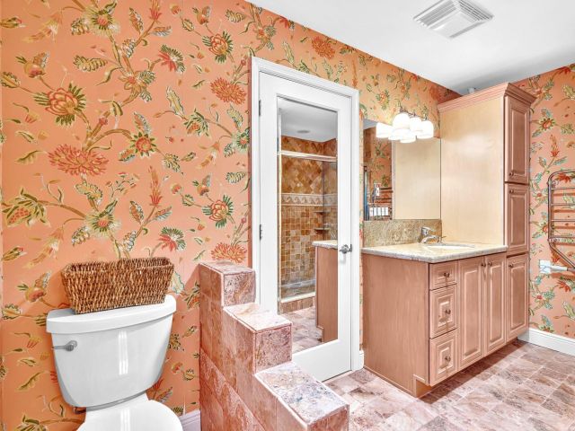 Home for sale at 162 Del Rio Boulevard - photo 6689385