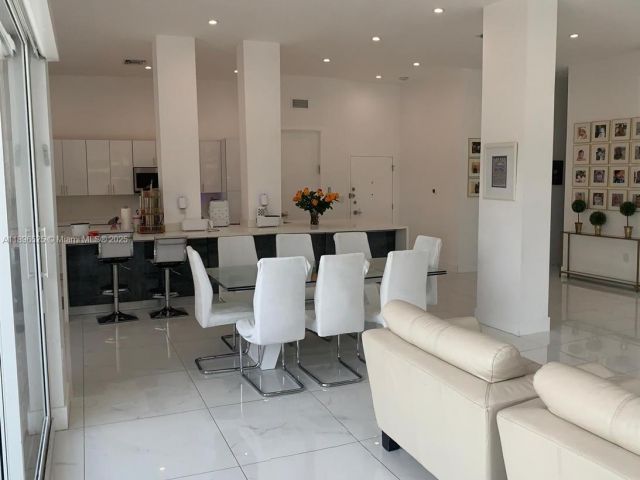 Apartment for sale  Unit #208N - photo 6671128