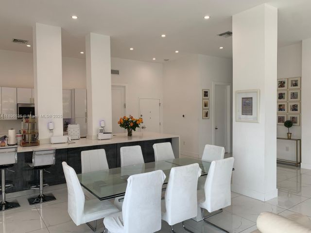 Apartment for sale  Unit #208N - photo 6671130