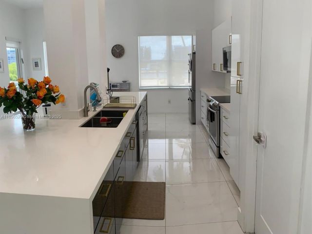 Apartment for sale  Unit #208N - photo 6671136