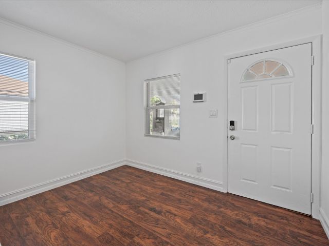 Home for sale at 724 Mcintosh Street - photo 6663297