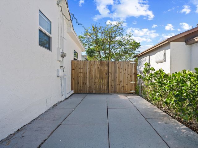 Home for sale at 724 Mcintosh Street - photo 6663300