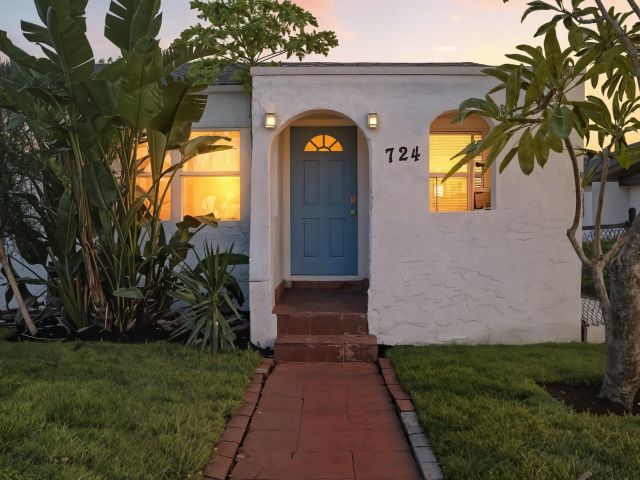 Home for sale at 724 Mcintosh Street - photo 6663305