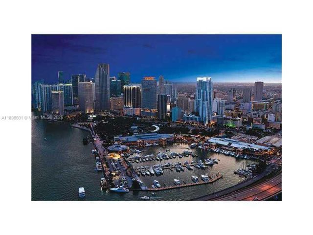 Apartment for rent  Unit #3408 - photo 6681886