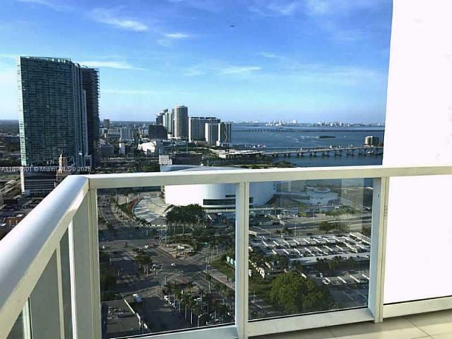 Apartment for rent  Unit #3408 - photo 6681900