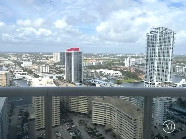 3-bedroom condo for rent in Hallandale Beach - 1850 S Ocean Dr 3308 - MondialRealty