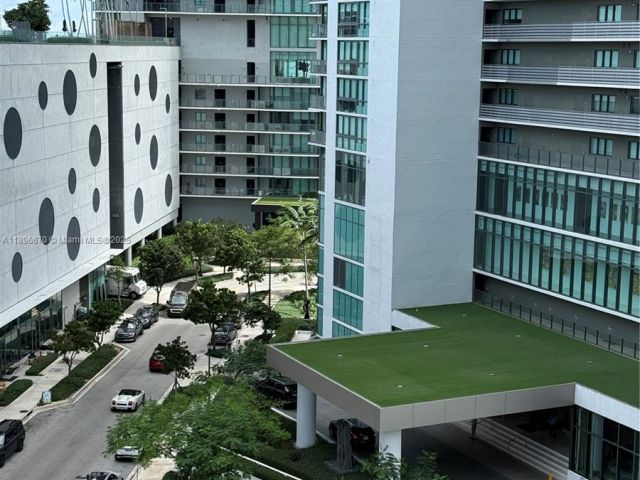 Apartment for sale  Unit #602 - photo 6664812