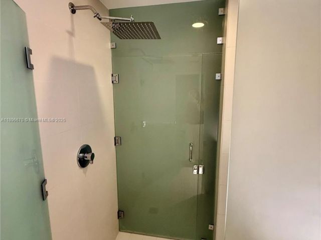 Apartment for sale  Unit #602 - photo 6664818