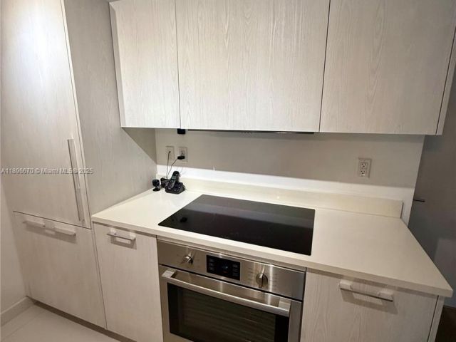 Apartment for sale  Unit #602 - photo 6664824