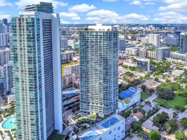 1-bedroom condo for sale in Miami - 501 NE 31st St 602 - MondialRealty