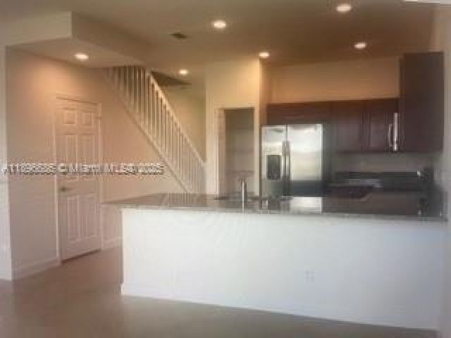 Home for rent at 5259 Ashley River Rd - photo 7432304