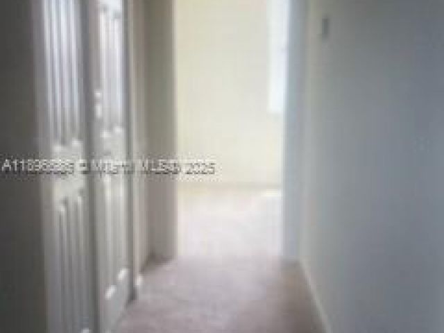 Home for rent at 5259 Ashley River Rd - photo 7432308