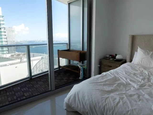 Apartment for sale  Unit #4509 - photo 6662624