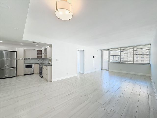 Apartment for sale  Unit #1211 - photo 6691103