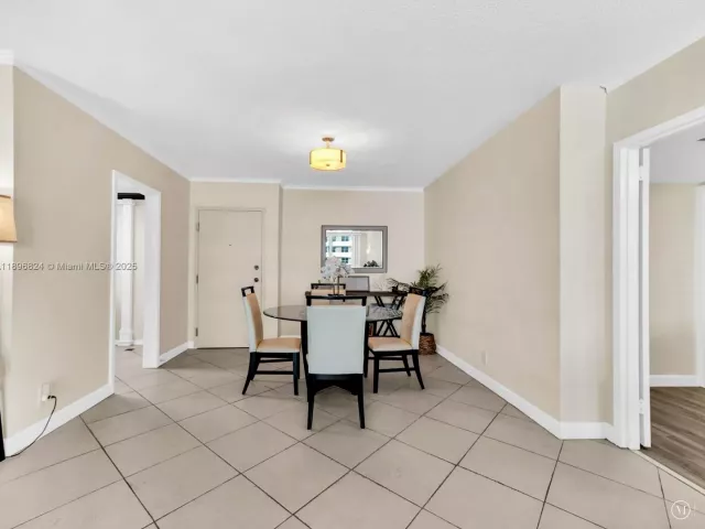2-bedroom condo for sale in Hallandale Beach -  - MondialRealty