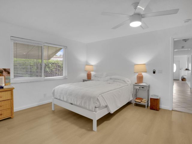 Home for sale at 272 NE 13th Street - photo 6668969