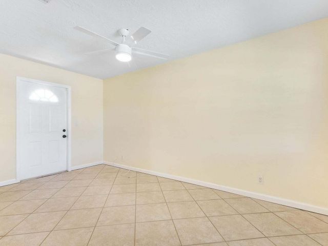 Home for sale at 272 NE 13th Street - photo 6668973