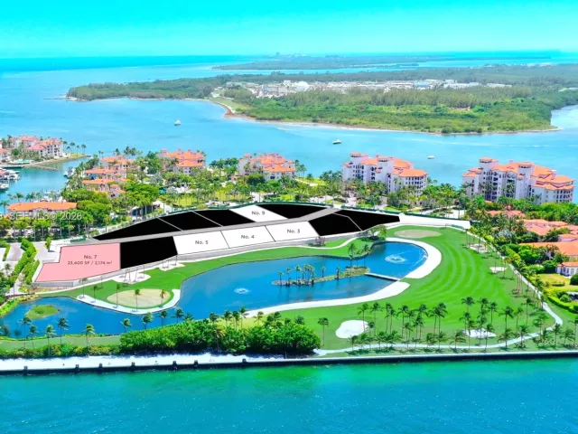 8-bedroom home for sale in Miami Beach - 1007 Fisher Island Drive - MondialRealty