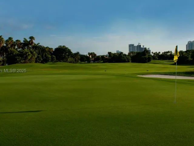 8-bedroom home for sale in Miami Beach - 1007 Fisher Island Drive - MondialRealty