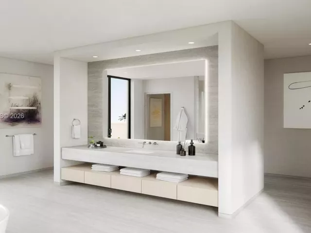 8-bedroom home for sale in Miami Beach - 1007 Fisher Island Drive - MondialRealty