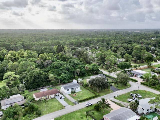 Home for sale at 773 Arlington Drive - photo 6678445