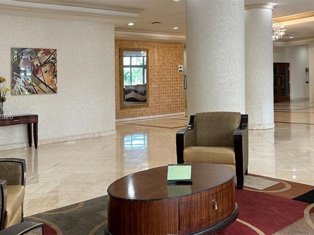 Apartment for sale  Unit #2002 - photo 7428062