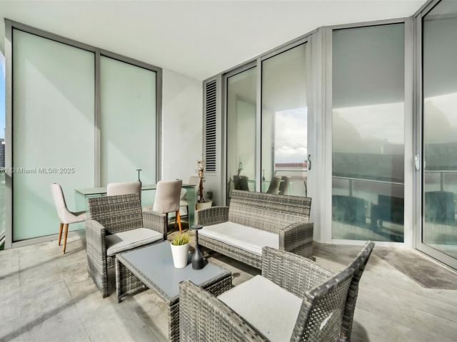 Apartment for sale  Unit #806 - photo 6678343