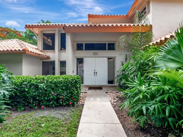 Home for rent at 2244 NW 39th Drive - photo 6706820