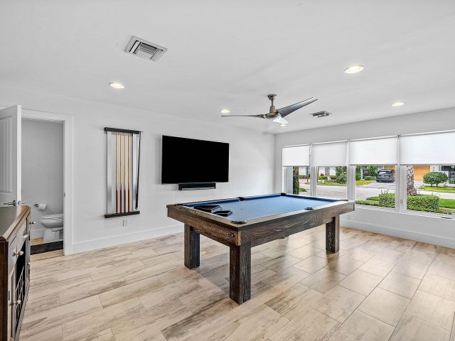 Home for sale at 740 NE 36th Street - photo 6688841