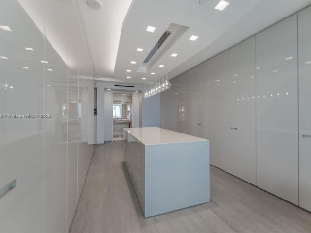 Apartment for sale  Unit #3204 - photo 6670730