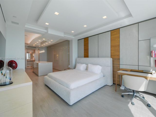 Apartment for sale  Unit #3204 - photo 6670731