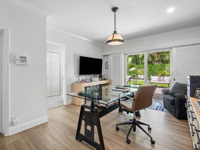 Home for sale at 517 Aylesbury Road - photo 6678586