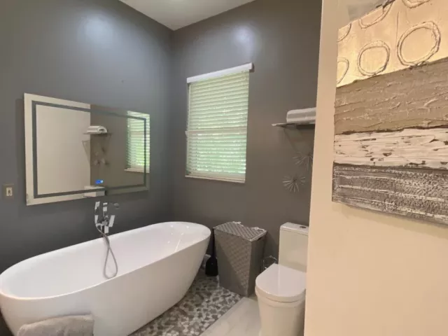 3-bedroom home for rent in Boca Raton - 830 Bailey Street - MondialRealty