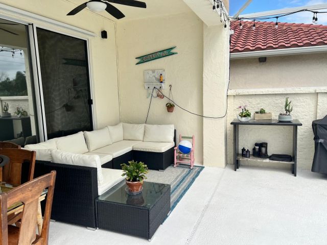 Home for rent at 18280 Coral Isles Drive - photo 6689232