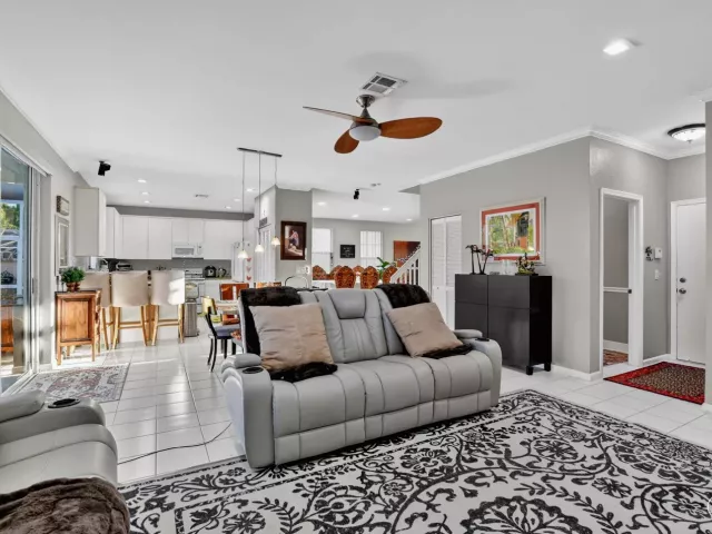 4-bedroom home for rent in Boca Raton - 18280 Coral Isles Drive - MondialRealty