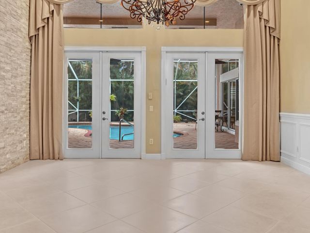 Home for sale at 11604 Kensington Court - photo 6688392