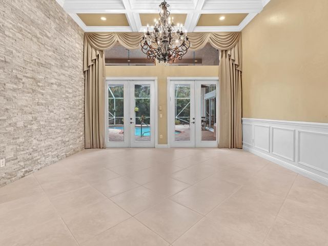 Home for sale at 11604 Kensington Court - photo 6688394