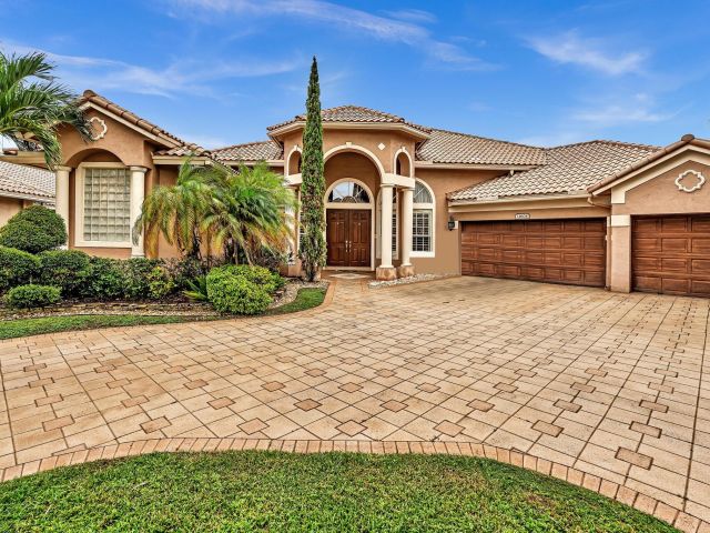 Home for sale at 11604 Kensington Court - photo 6688403