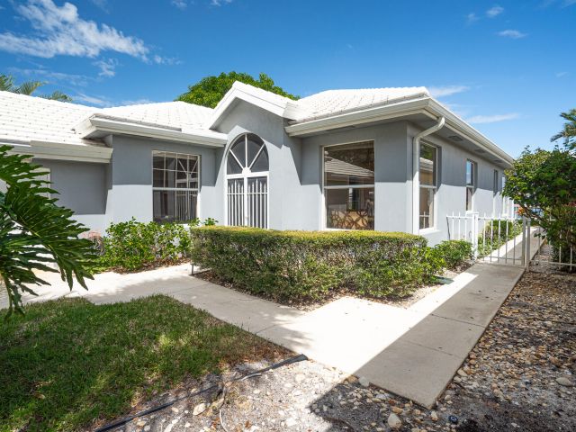 Home for sale at 960 Bear Island Circle - photo 6677560