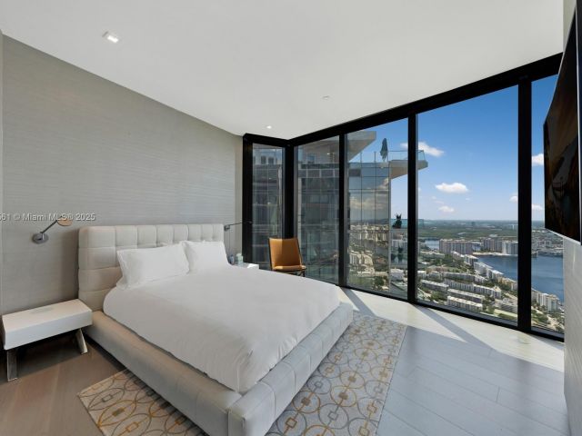 Apartment for sale  Unit #PH-1 - photo 6667901