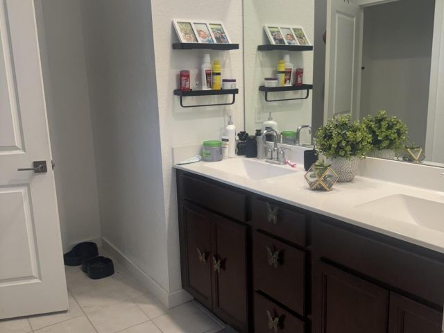 Home for rent at 2468 Timber Forest Drive - photo 6677532