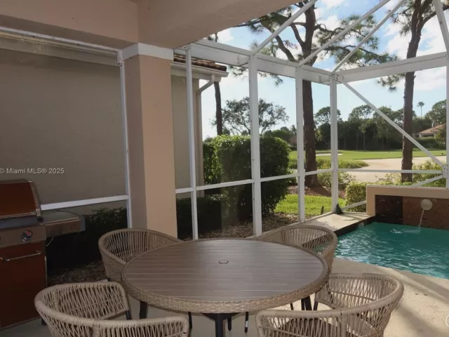 3-bedroom home for rent in West Palm Beach - 8189 Sandpiper Way - MondialRealty