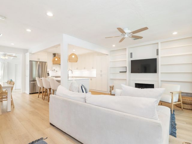 Home for sale at 438 38th Street - photo 6667988