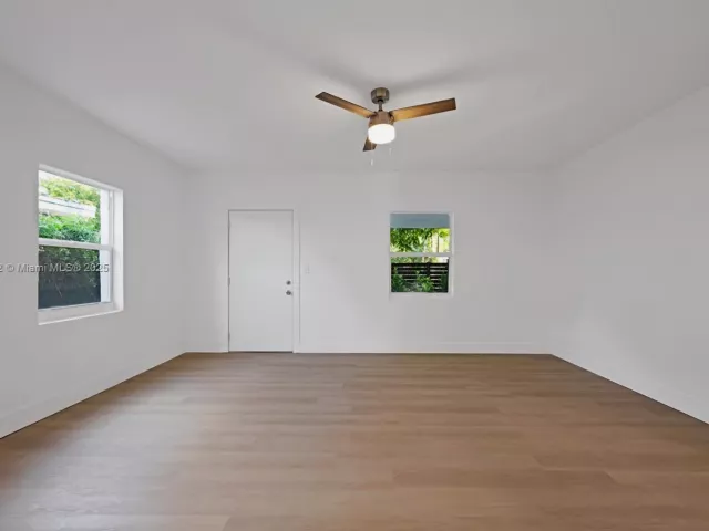 3-bedroom home for sale in Fort Lauderdale - 1127 NW 2nd Ave - MondialRealty