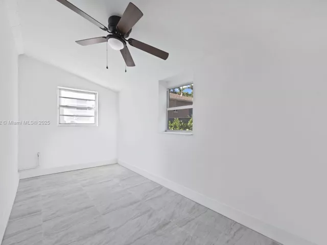 3-bedroom home for sale in Fort Lauderdale - 1127 NW 2nd Ave - MondialRealty