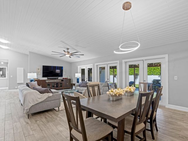 Home for sale at 401 S Country Club Boulevard - photo 6690340