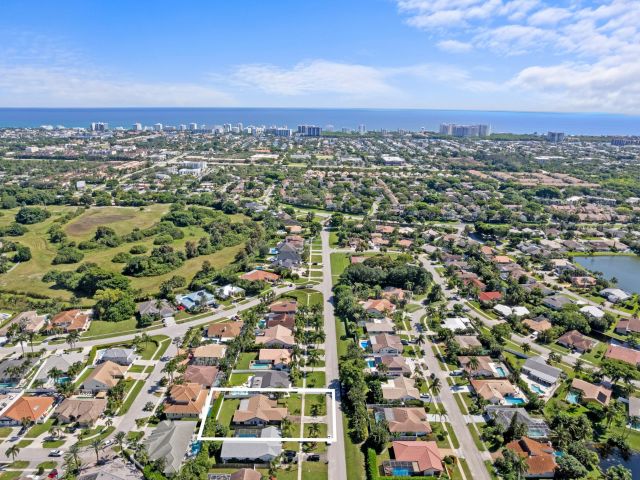 Home for sale at 401 S Country Club Boulevard - photo 6690346