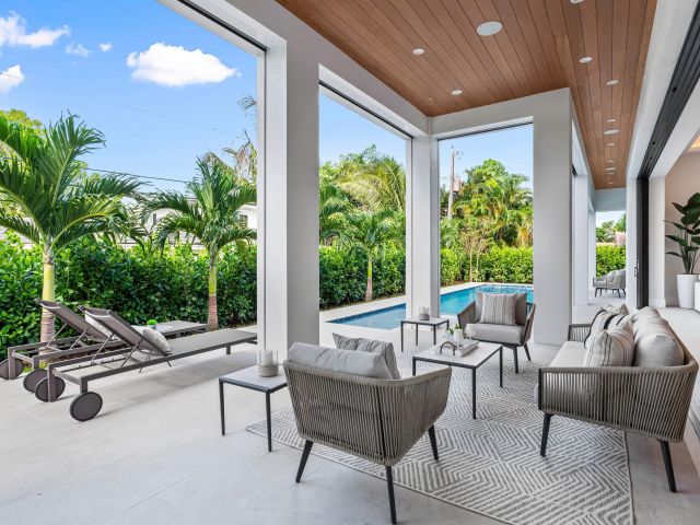 Home for sale at 2609 NE 27 Way - photo 6702394