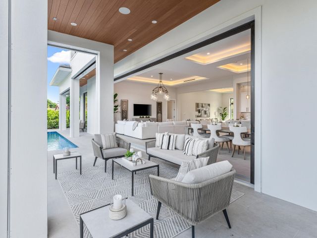 Home for sale at 2609 NE 27 Way - photo 6702395