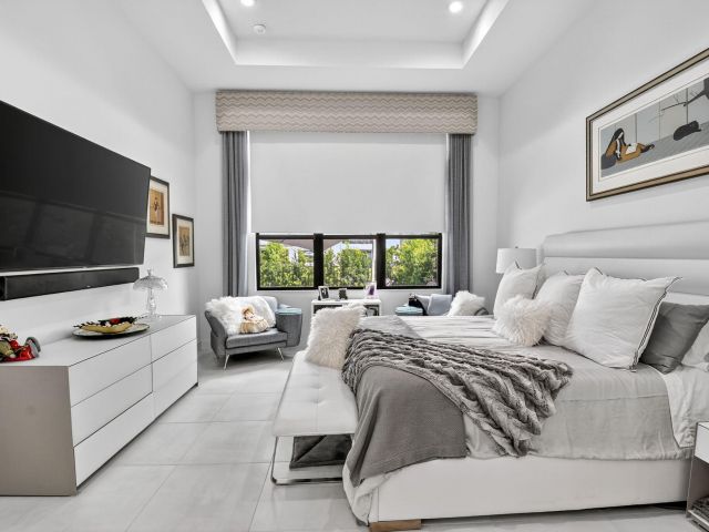 Home for rent at 8331 Royal County Down Road - photo 6689263